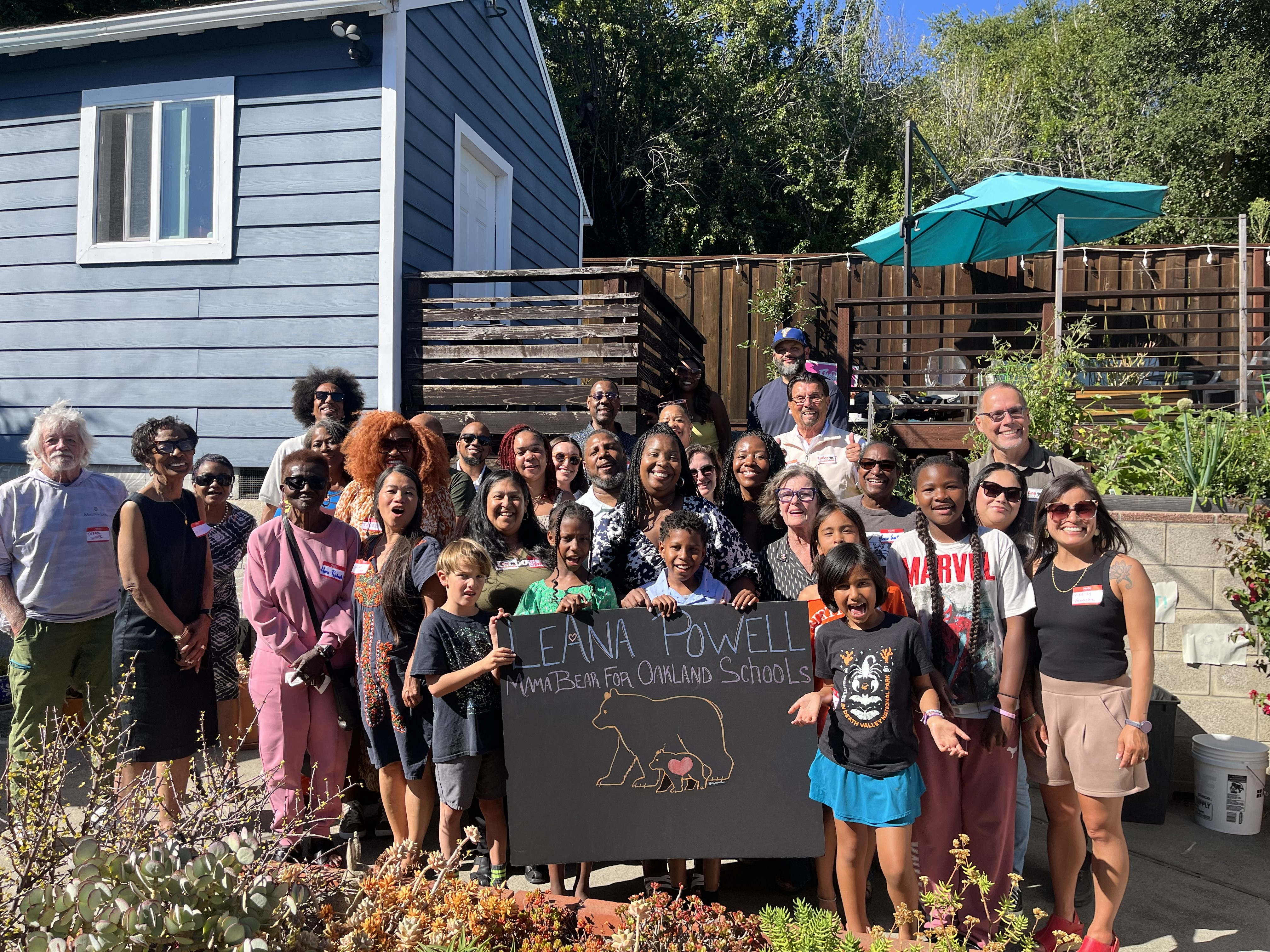 LeAna Powell with Oakland families and supporters